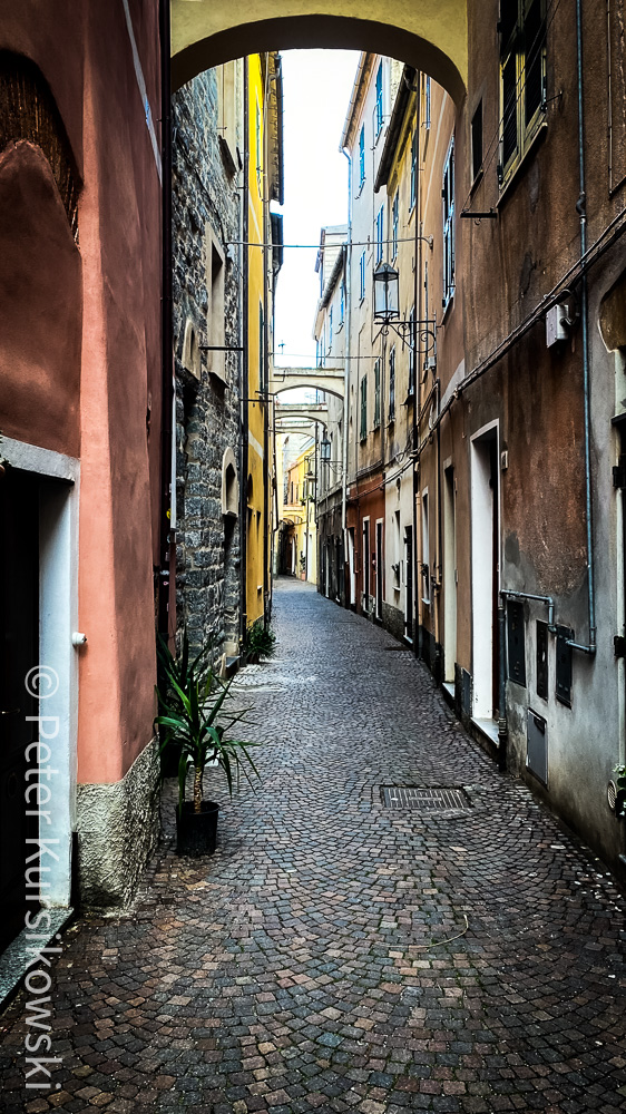 Noch eine Gasse diesmal in Noli